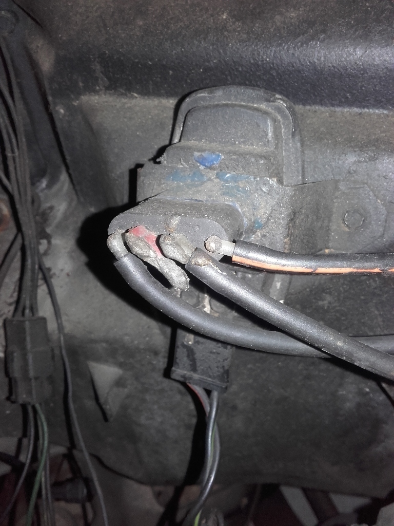 1 AC one vacuum connection missing.jpg