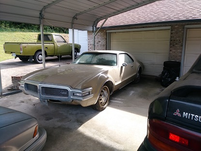 68 Toronado in TN.jpg