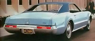 1966-1970-oldsmobile-toronado-15.jpg